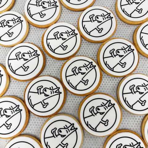 Biscuits with a kangaroo storage logo in Print Cakes bakery