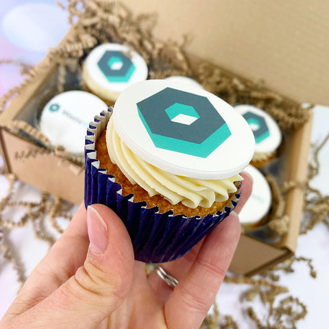 logo cupcakes uk delivery